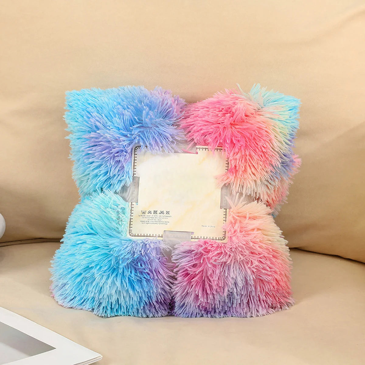 Couverture arc-en-ciel en fausse fourrure