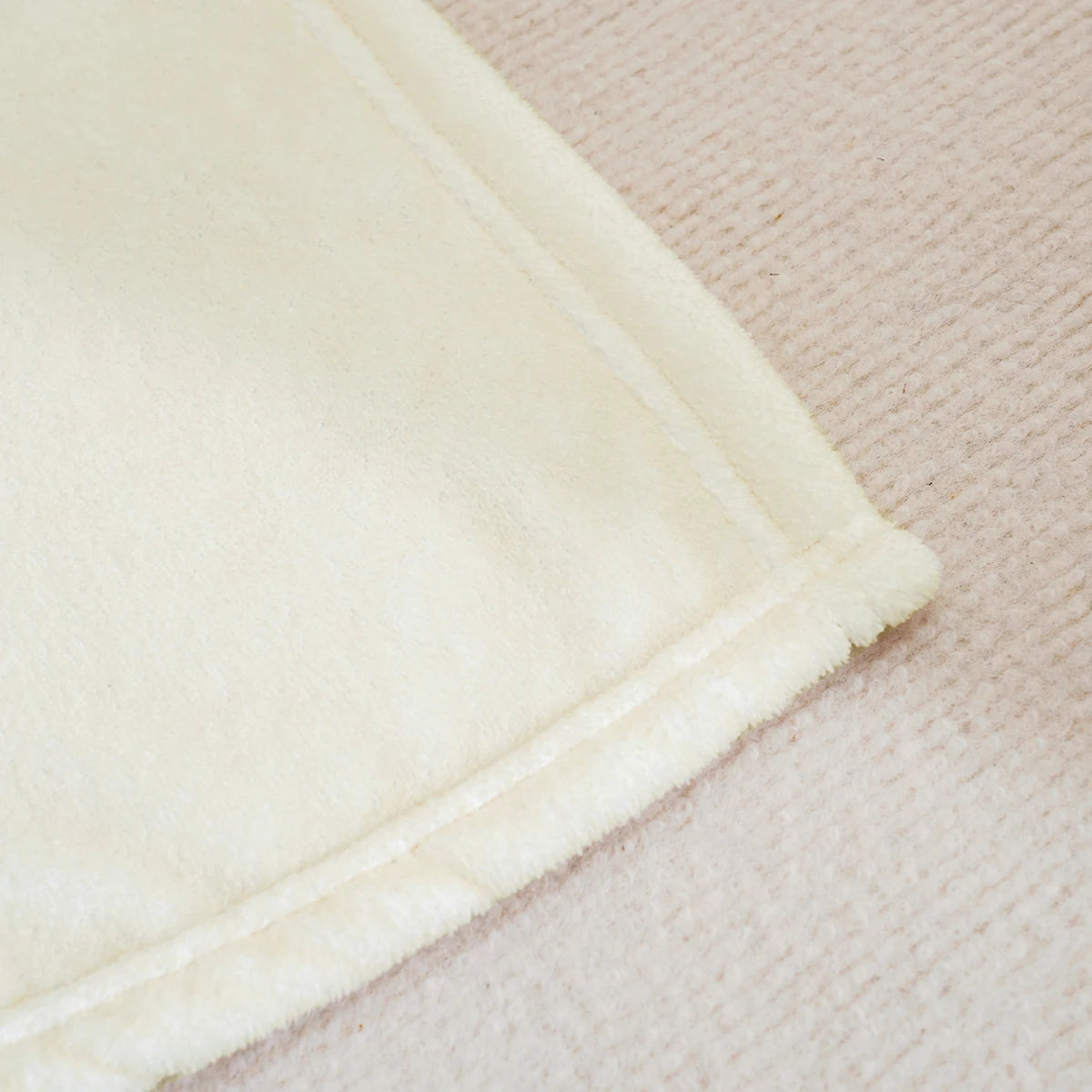 Couverture en molleton  douce et mignonne